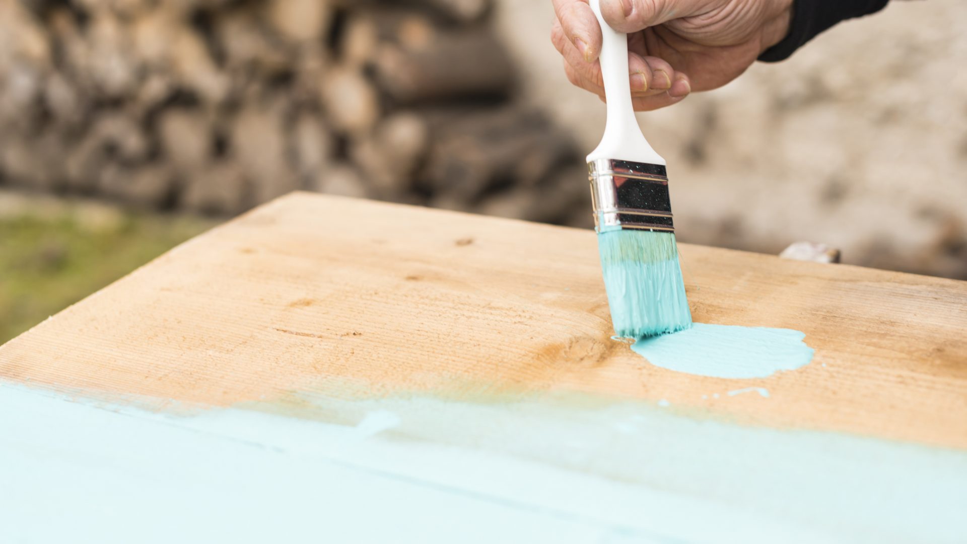Can You Use Chalk Paint For Outdoor Furniture?